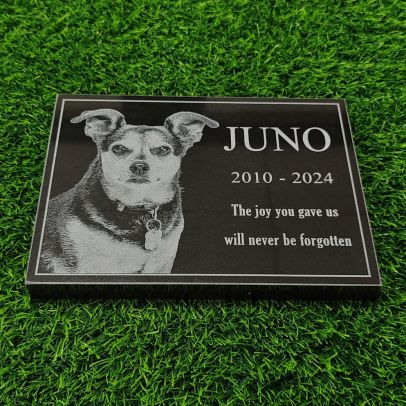 dog headstone